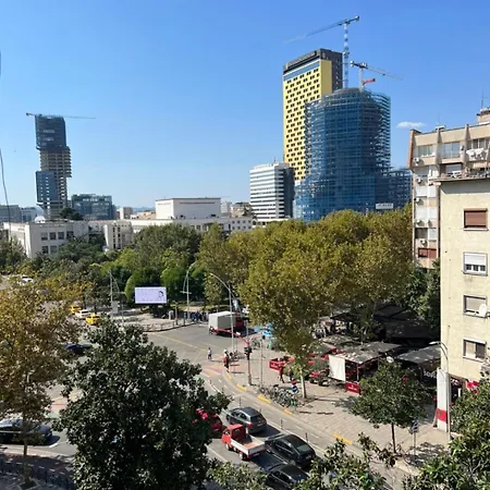 Tirana,studio * Tirana
